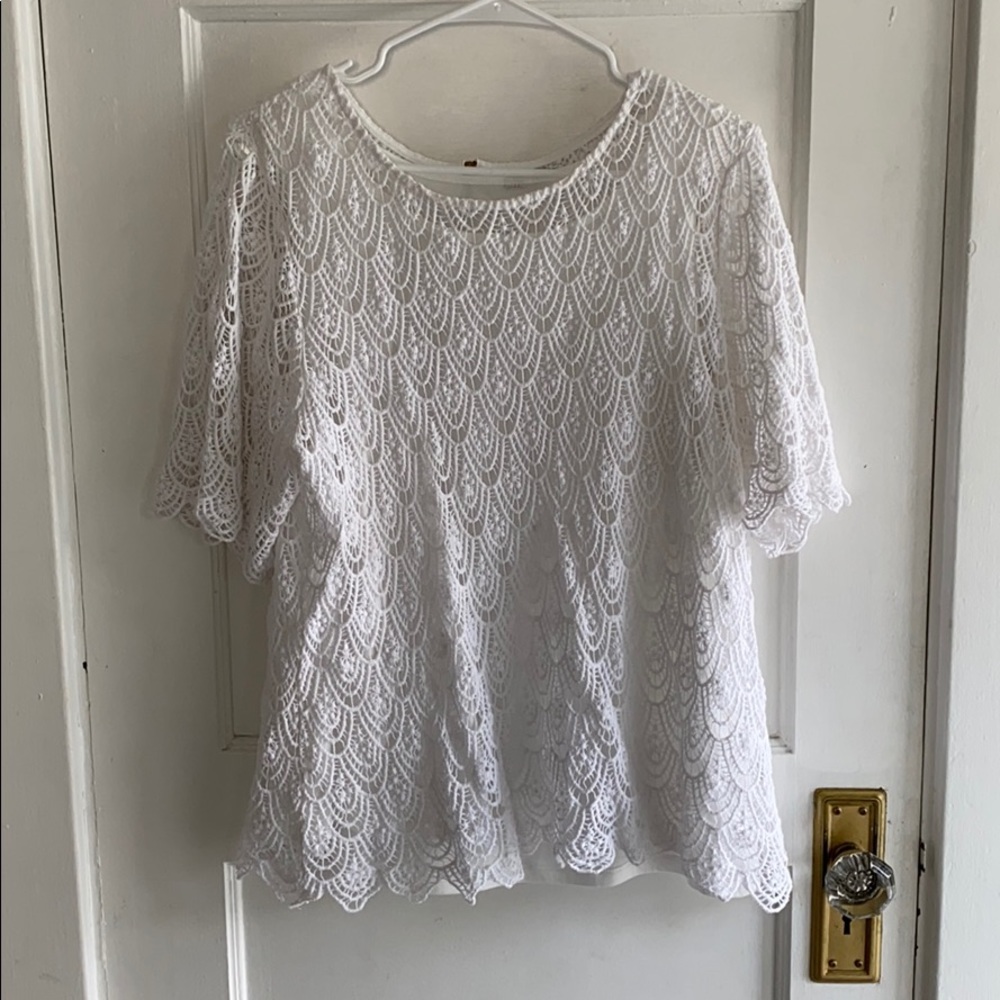 Dress Barn XL white eyelet design oversized short sleeve top neutral coastal